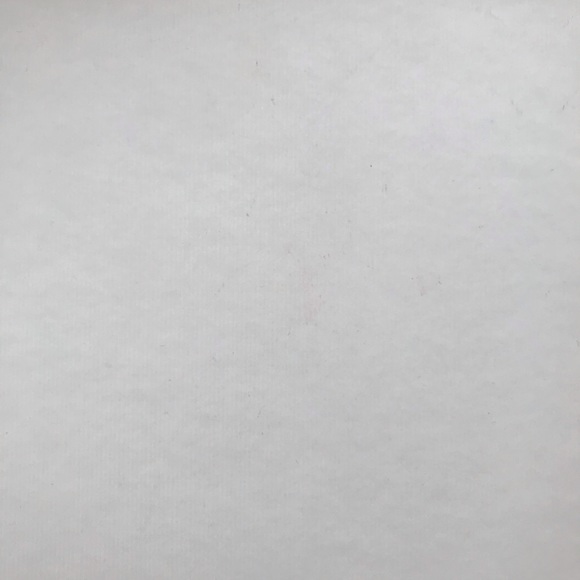 Gucci Shoe Box with Flaws - Picture 3 of 5